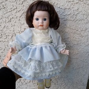 Kingstate The Dollcrafter Kate Porcelain Doll with Hangtag